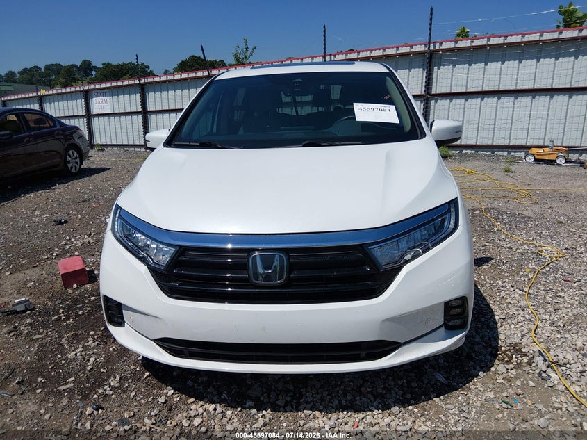 2024 Honda Odyssey Elite at the IAA auction, as purchased (12 of 15)
