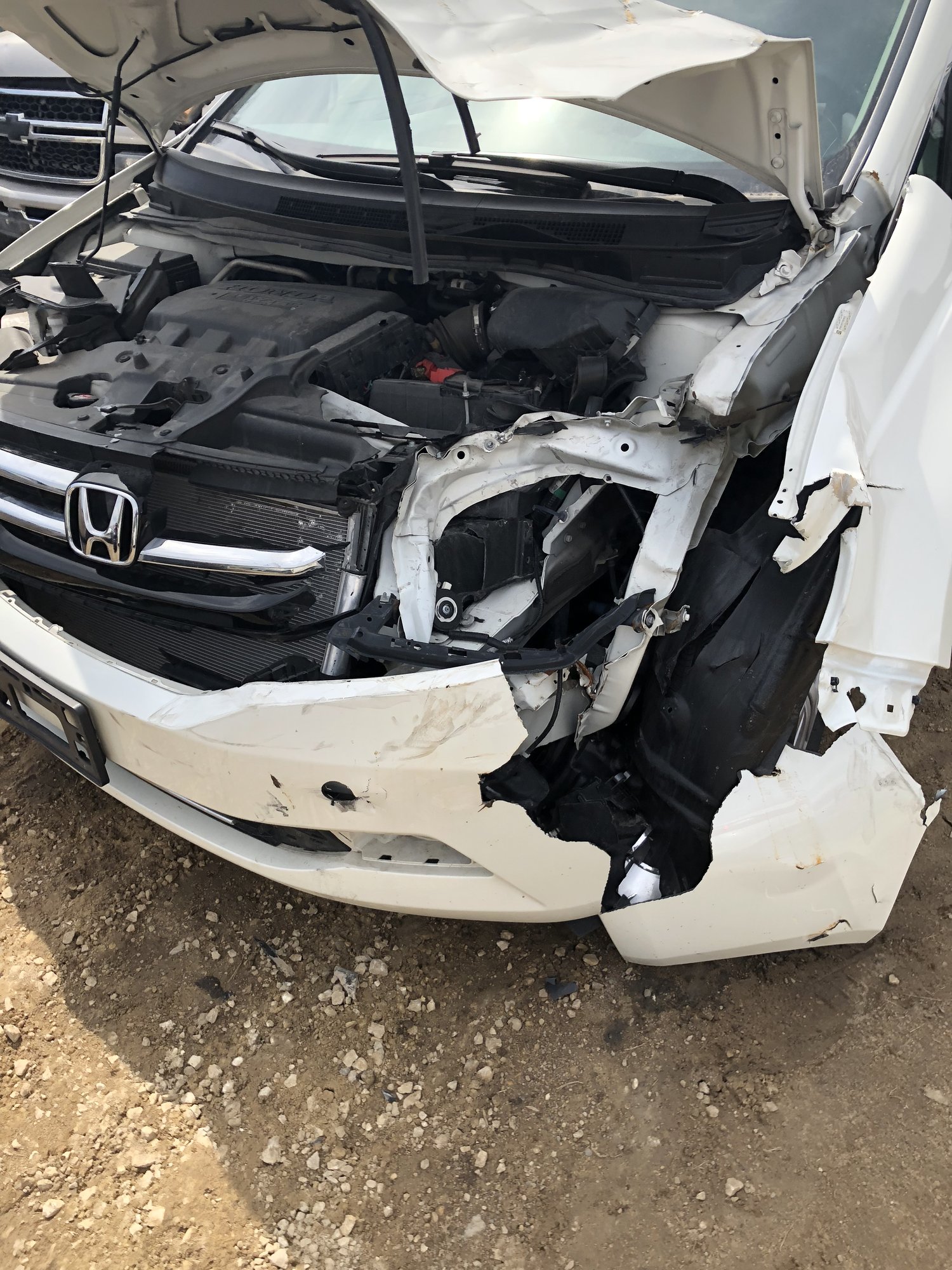 2015 Honda Odyssey EX-L — Before repair, April 24, 2018 — front damage